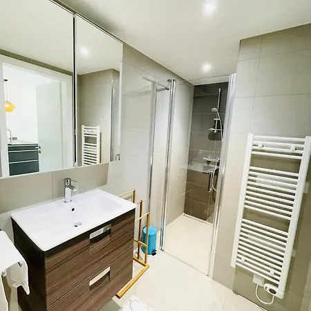 Chic&elegant 1br With Terrace&parking Appartement *